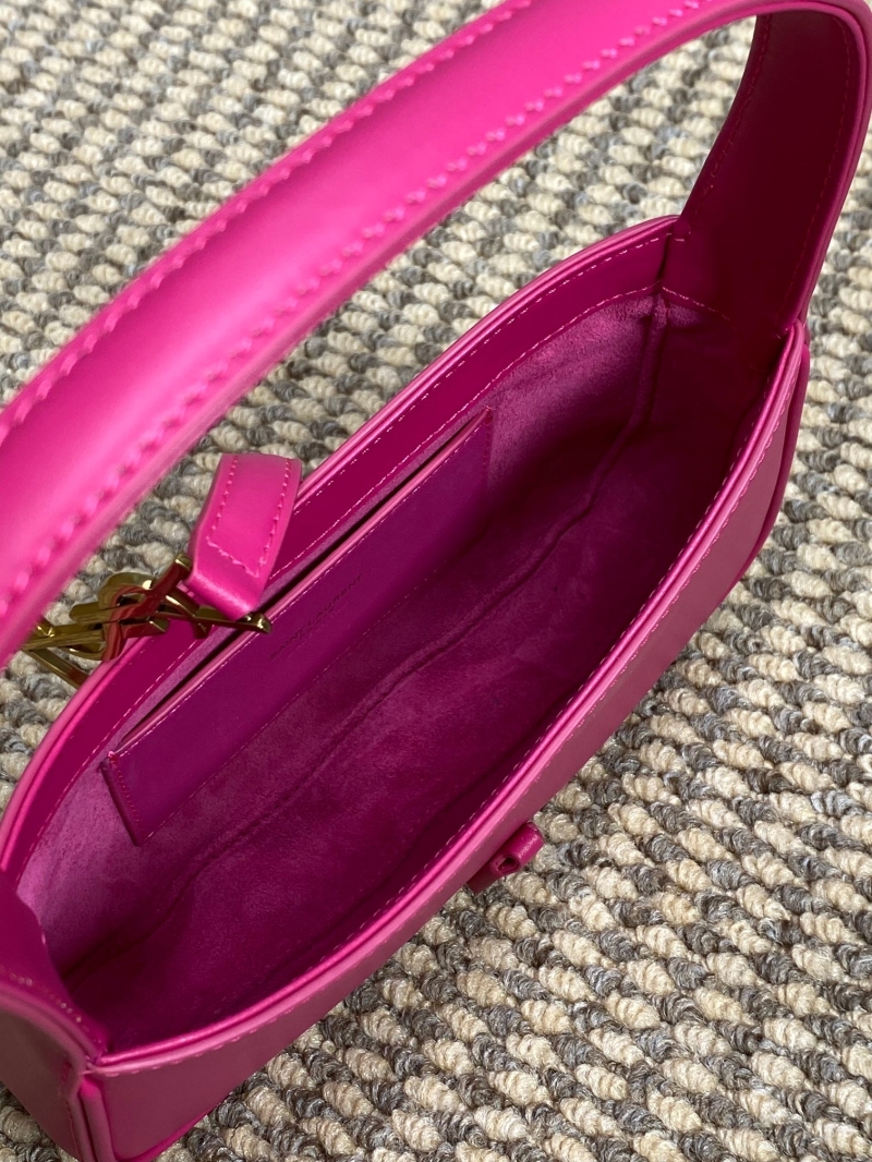 Y51 hobo bags